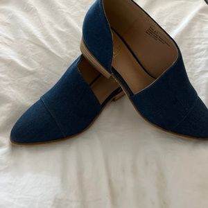 Dark denim side- cutout carter bootie shoes